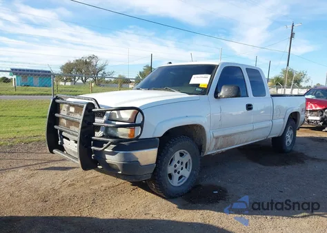 2005 Chevrolet Silverado 1500 Z71 from USA, damaged, VIN 2GCEK19BX51312364